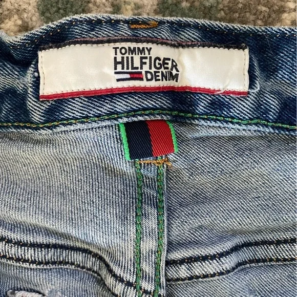 Tommy Hilfiger Jeans - Picture 5 of 9
